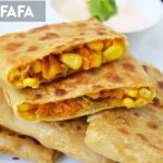 भारतीय नाश्ते के इस देसी अंदाज में स्वीट कॉर्न और चीज से बना स्वादिष्ट पराठा