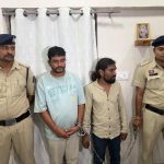 पुरानी बस्ती के ज्वेलर्स में चोरी का खुलासा: दो आरोपी गिरफ्तार, 4.50 लाख जप्त