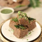 हेल्दी नाश्ते के लिए बनाएं रागी ढोकला, इस आसान तरीके से बनेगा मुलायम और फूला हुआ
