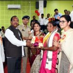 शिक्षक केवल पाठ्यक्रम पूरा कराने वाला व्यक्ति नहीं, बल्कि एक पूरी पीढ़ी के चरित्र और सोच का निर्माता – मंत्री नेताम