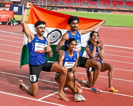 एशियन गेम्स:राजू, थेन्नारासु, रामराज और मनु की चौकड़ी ने देश को दिलाया रजत, पीएम मोदी ने दी बधाई