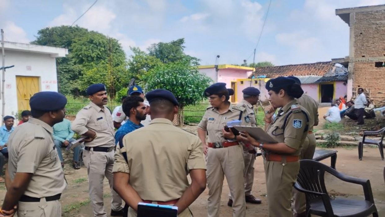 MP में एक ही परिवार के 4 लोगों की हत्या, कमरे में मिले मां-बच्चों के शव, पति हिरासत में; अवैध संबंध का शक