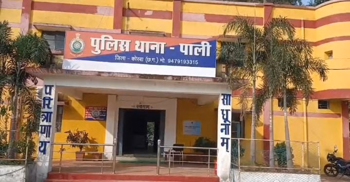 कोरबा में घर बनाने को लेकर विवाद, पति ने सीमेंट के डम्बल से पत्नी को पीटकर मार डाला